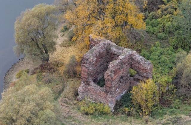 Ruiny zamku w Złotorii