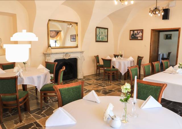 Marianna Restaurant in the Lubostroń Palace