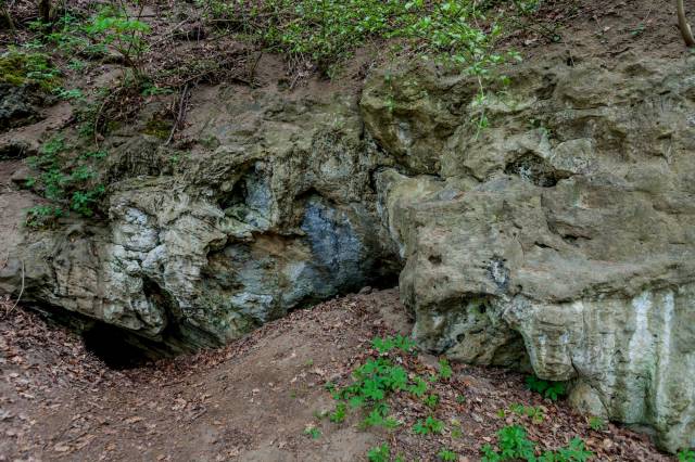 Jaskinia „Bajka” w Gądeczu