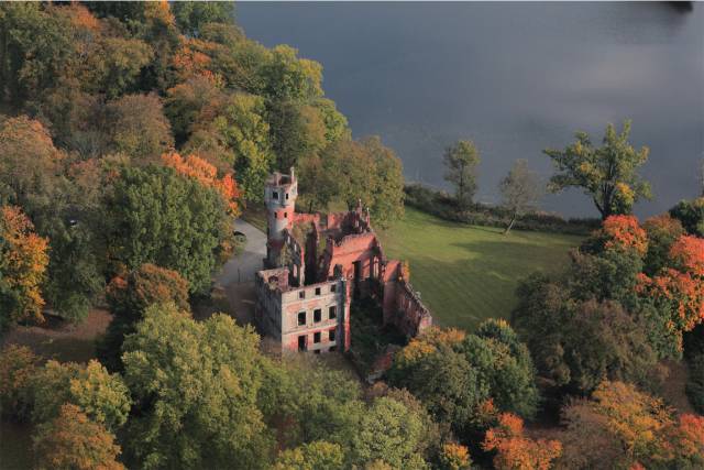 Ruins of the palace in Runowo Krajeńskie