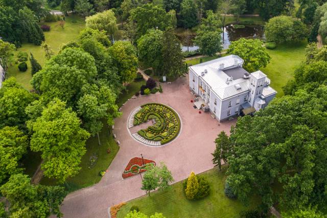 Chopin Center in Szafarnia