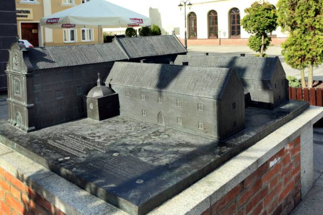 Makieta klasztoru oo. franciszkanów w Inowrocławiu